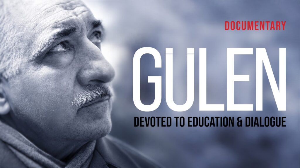 Fethullah Gülen op de titelafbeelding van de documentaire GULEN: Devoted to Education & Dialogue
